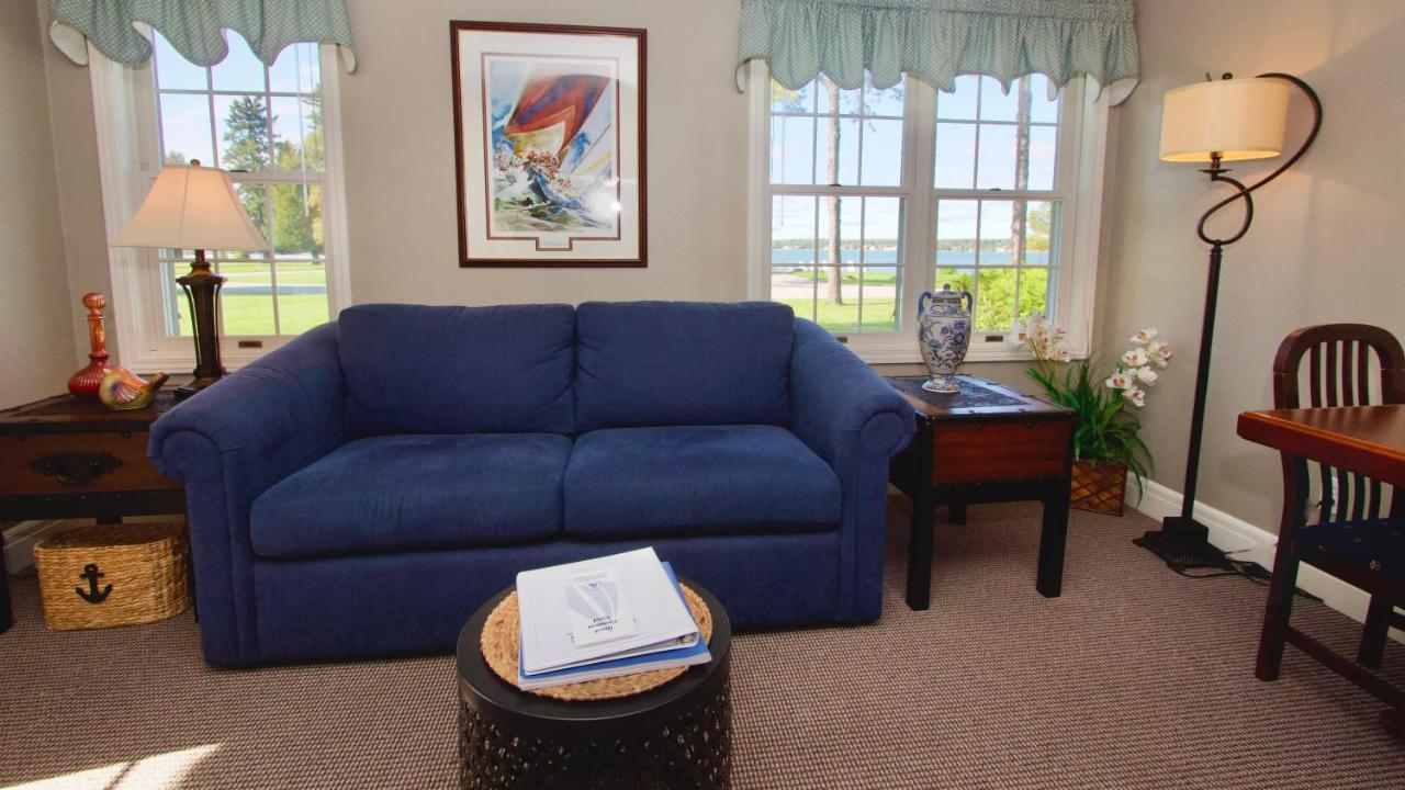 Baileys Harbor Yacht Club Resort Exteriör bild